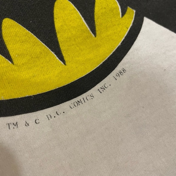 Rare Vintage 1988 BatMan AOP T-Shirt - Picture 5 of 6
